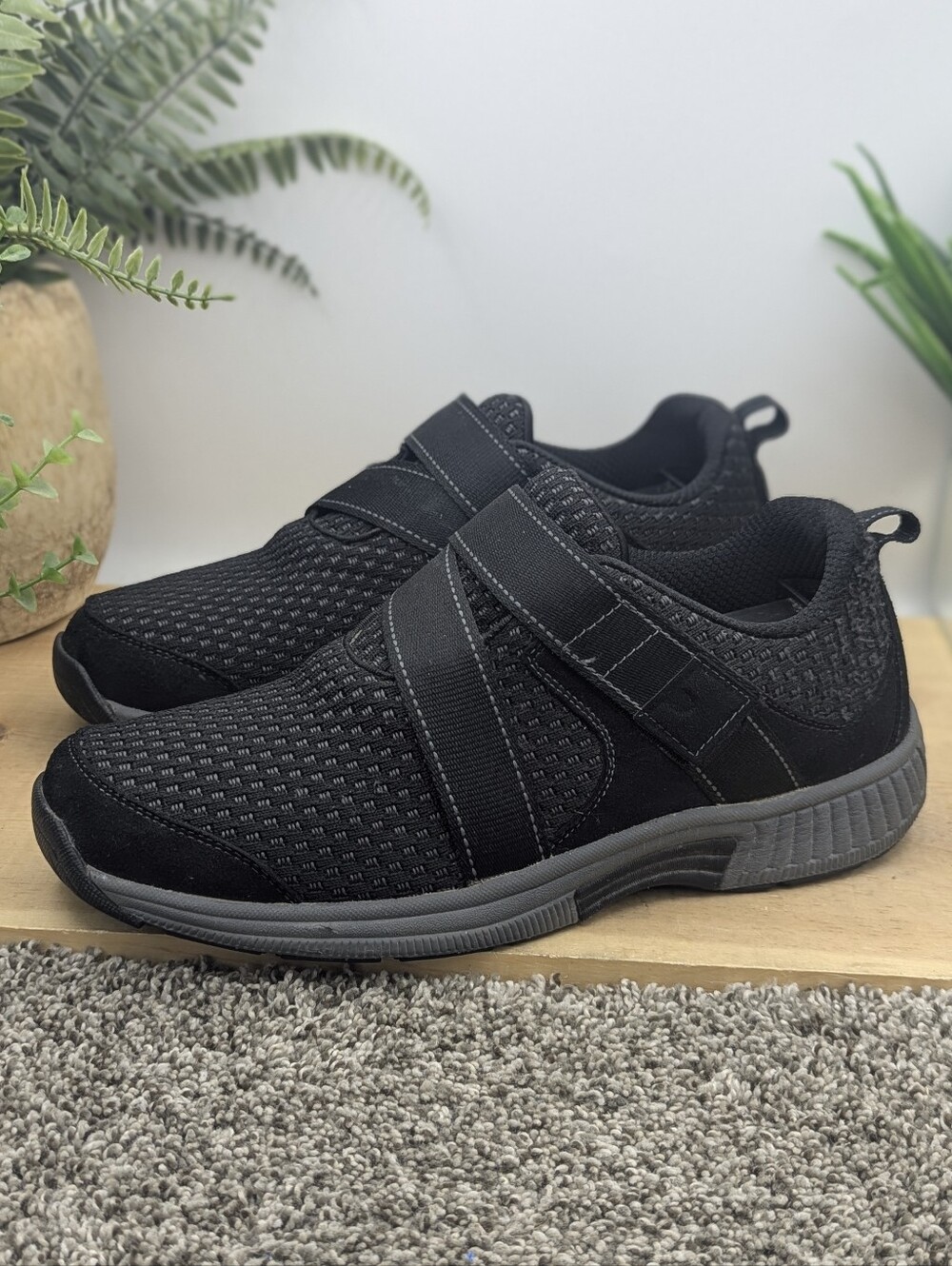 Orthofeet Elba Mesh Orthopedic Women's Size 9.5B Walking Comfort Casual Shoes